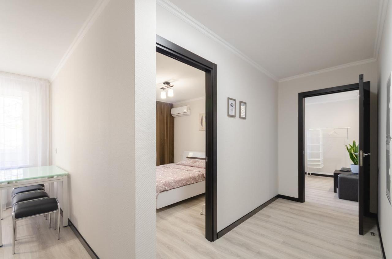 Artal Apartment On Obolonskaya Square 1 Киев Экстерьер фото